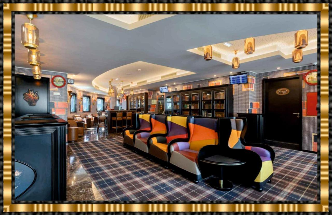 Hotel Jaguar Oporto - Airport To Hotel And City Center And Vice-Versa Is A Free And Continuous Shuttle Service From 7Am To 8Pm Exteriér fotografie