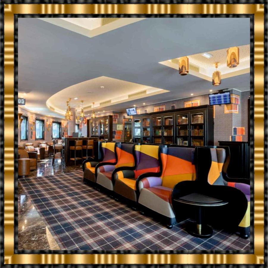 Hotel Jaguar Oporto - Airport To Hotel And City Center And Vice-Versa Is A Free And Continuous Shuttle Service From 7Am To 8Pm Exteriér fotografie